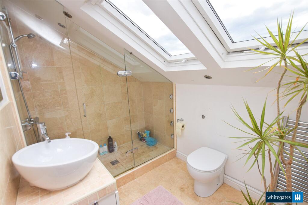 Ensuite Bathroom