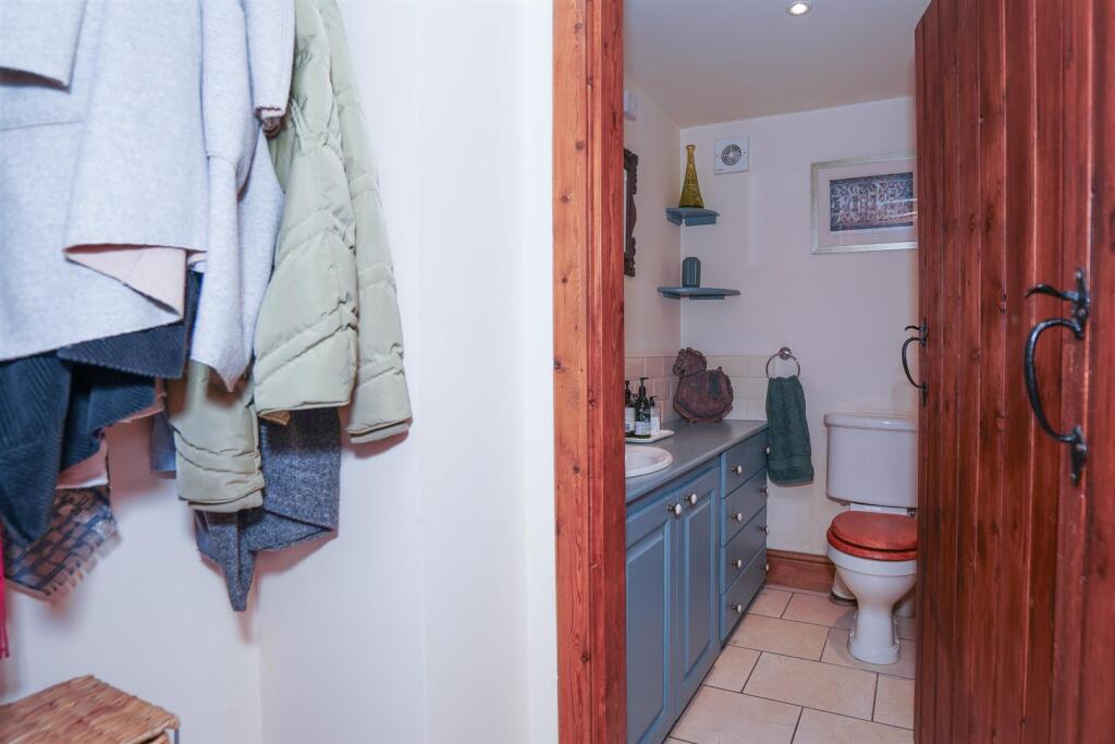 Village Farm Barns (4).jpg