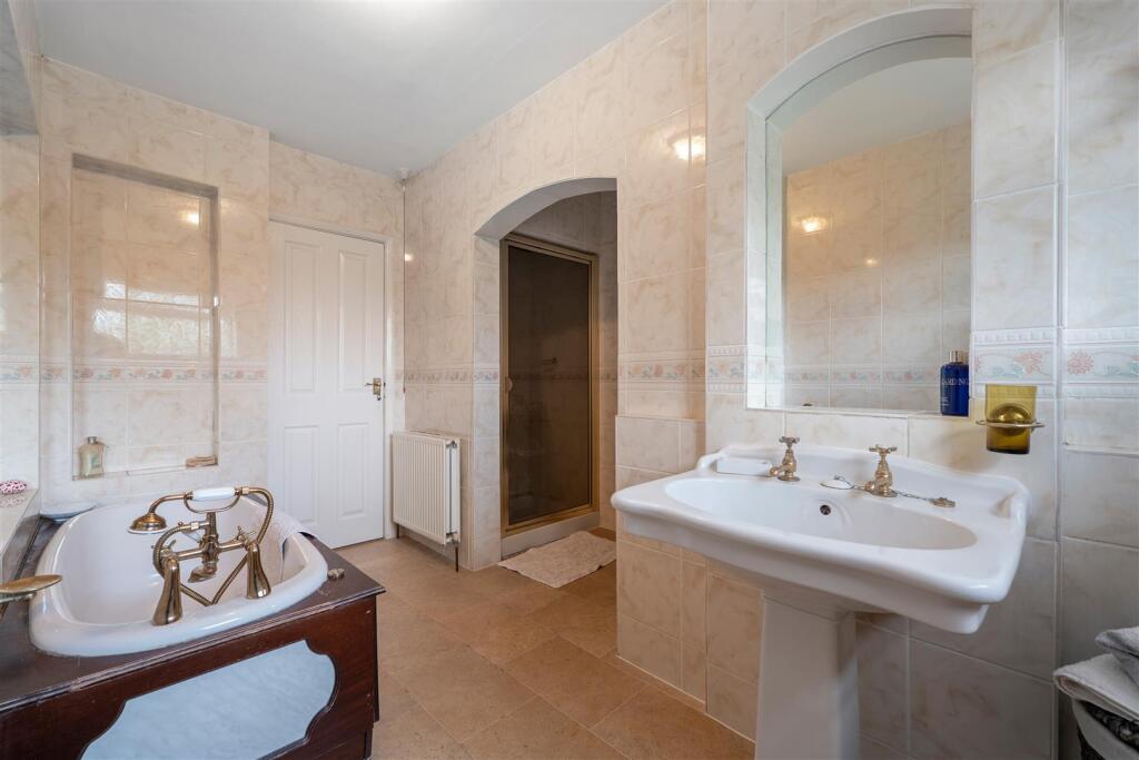 GF Bathroom