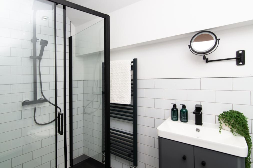 Sadler Gate, Derby - STUDENTS 26/27