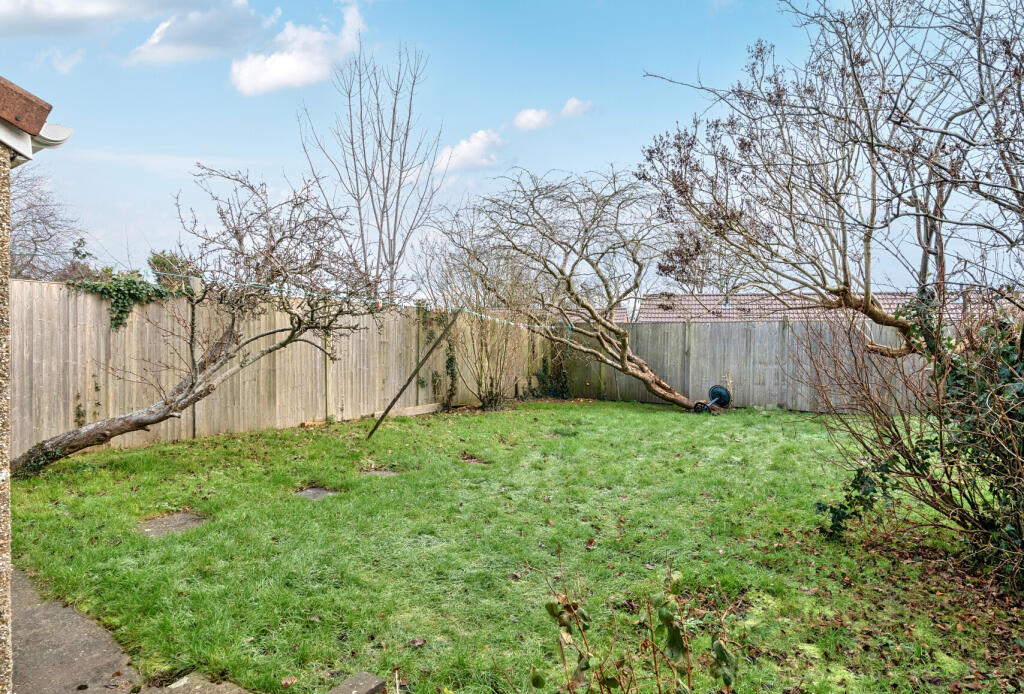 1393330-12-695cdb...