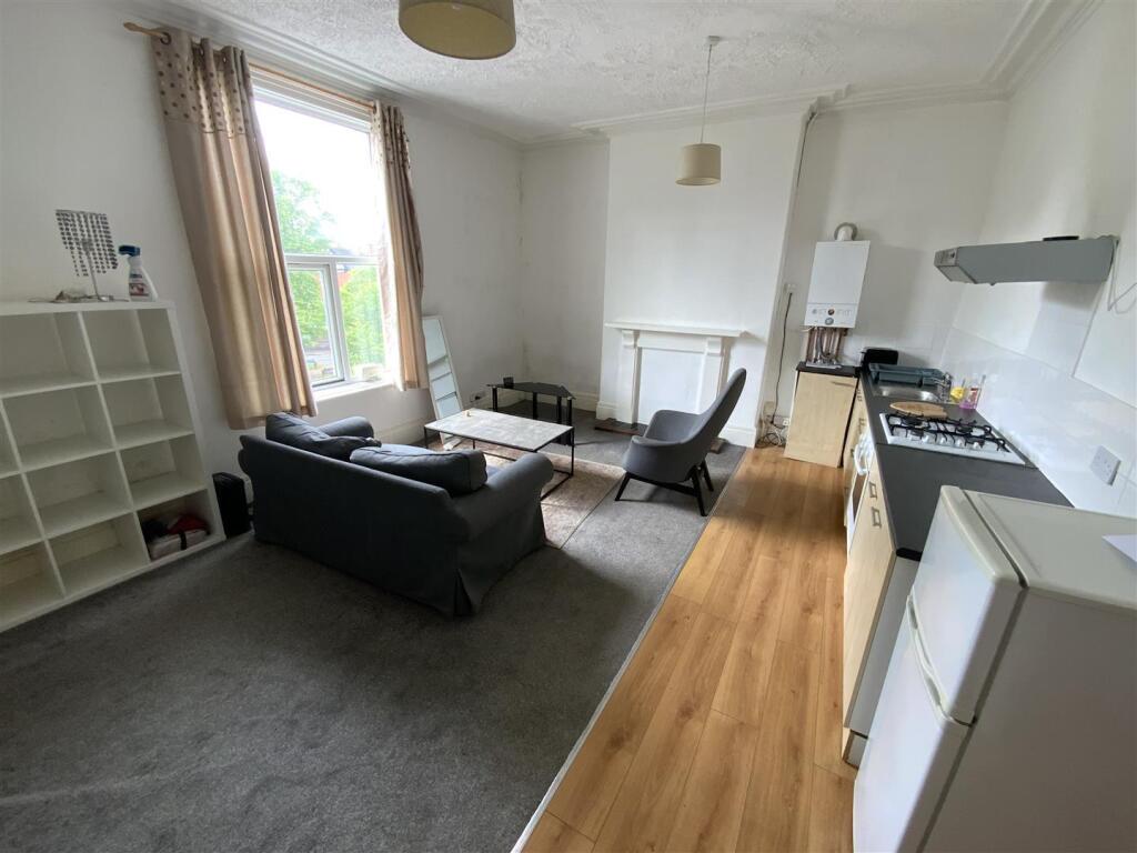 Flat 6