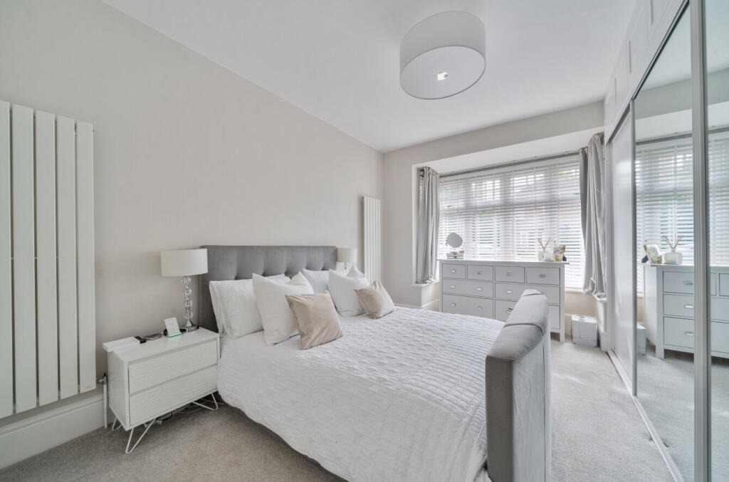 1309838-12-685d11...