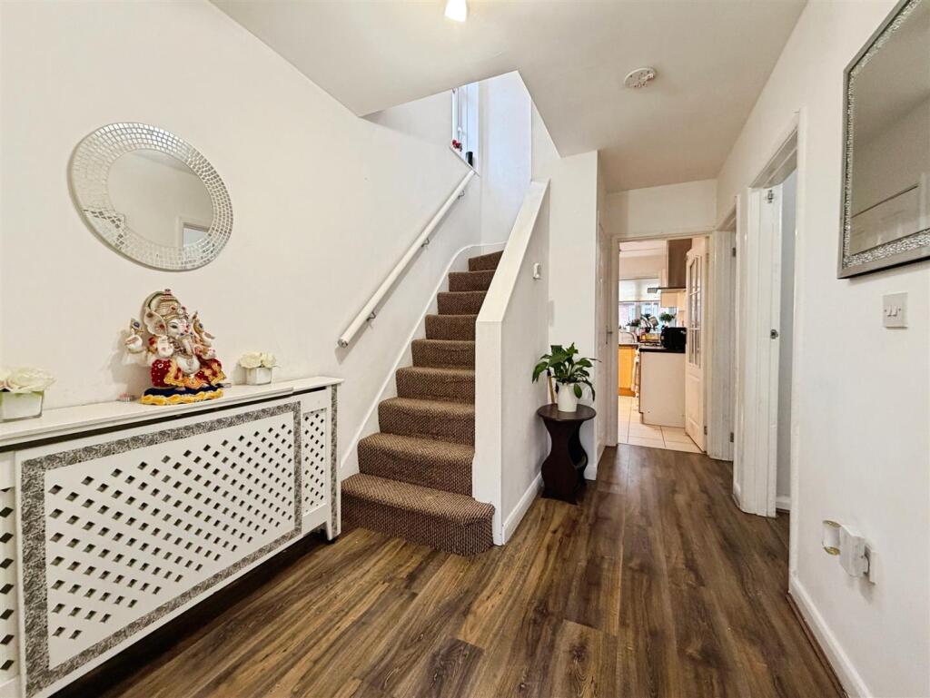 022c4189-F-4978-87BD-44C6B1D123E3-5845-00000153582