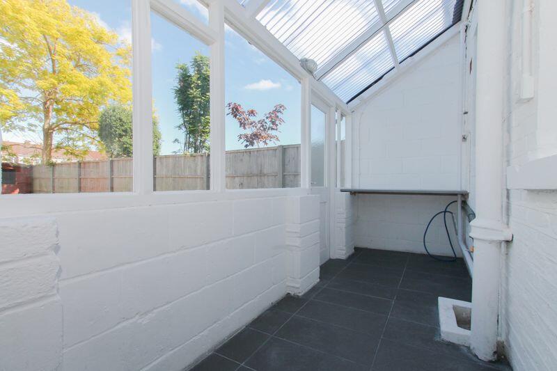 Rear Conservatory Lean To (2)