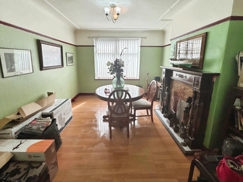 03e85543--41F1-80AB-5375AB107407-22032-000010ED4E0052D8