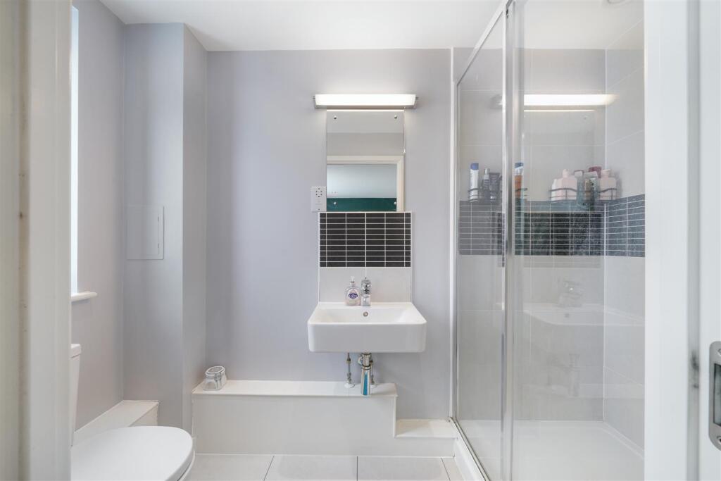 Flat 12, 70 Craven Park - 0pggE3plKCsVV7WUOYco.jpg