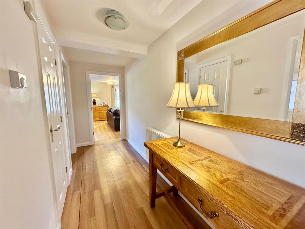 PHOTO-2025-04-13-19-50-41 (4).jpg