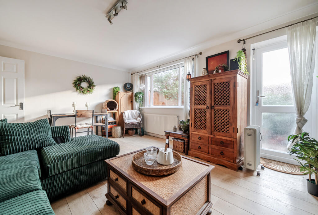 1389155-4-6945403...