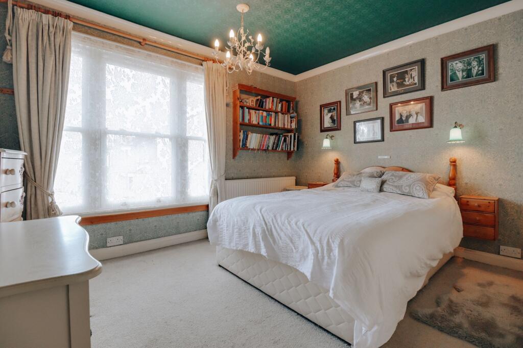 Main bedroom