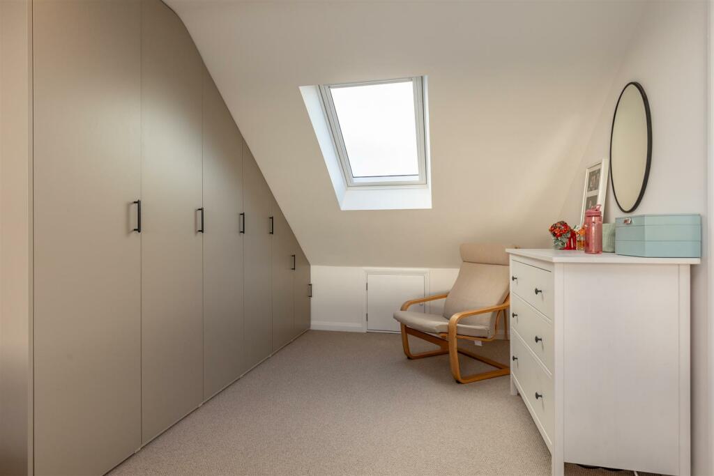 Sates Way, Henleaze Built in Wardrobe attic.jpg