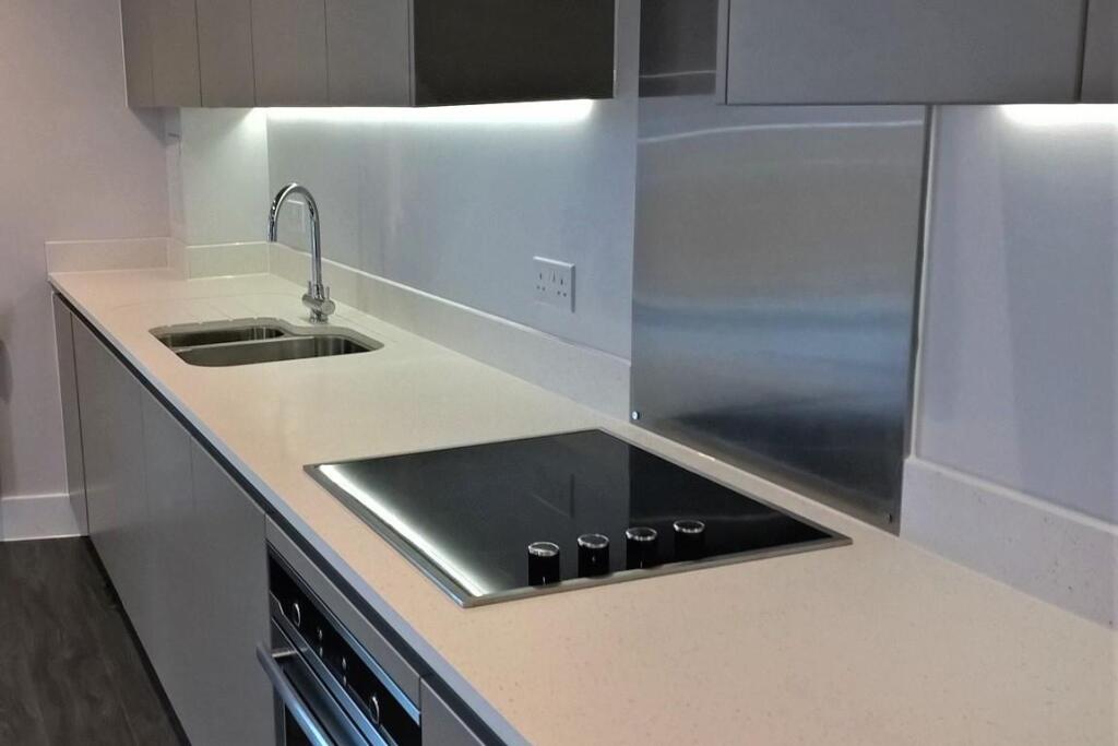 kitchen close up.jpg