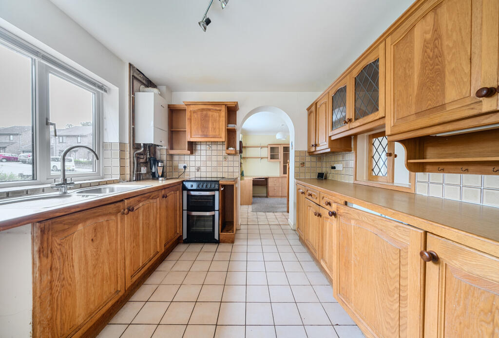 1306788-9-68430dc...