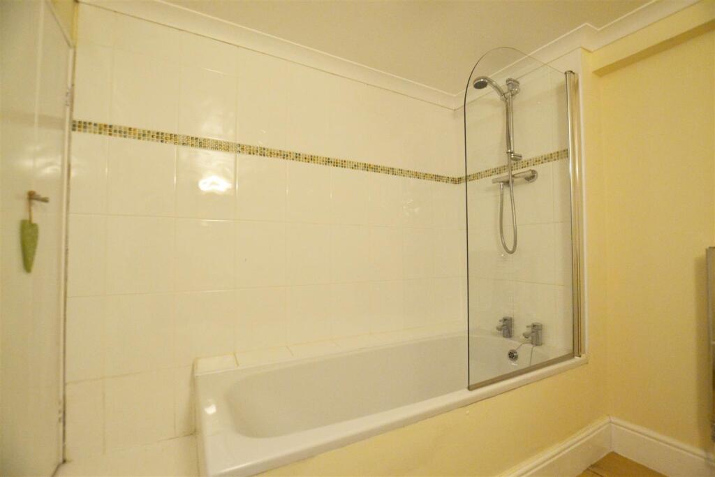 en suite.jpg