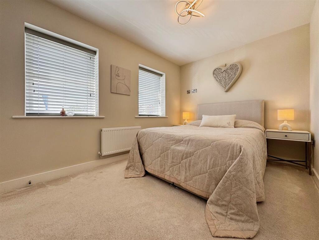 10d4c6ef-3-4497-8630-6DB6A1F4CBBF-9917-000006610B1