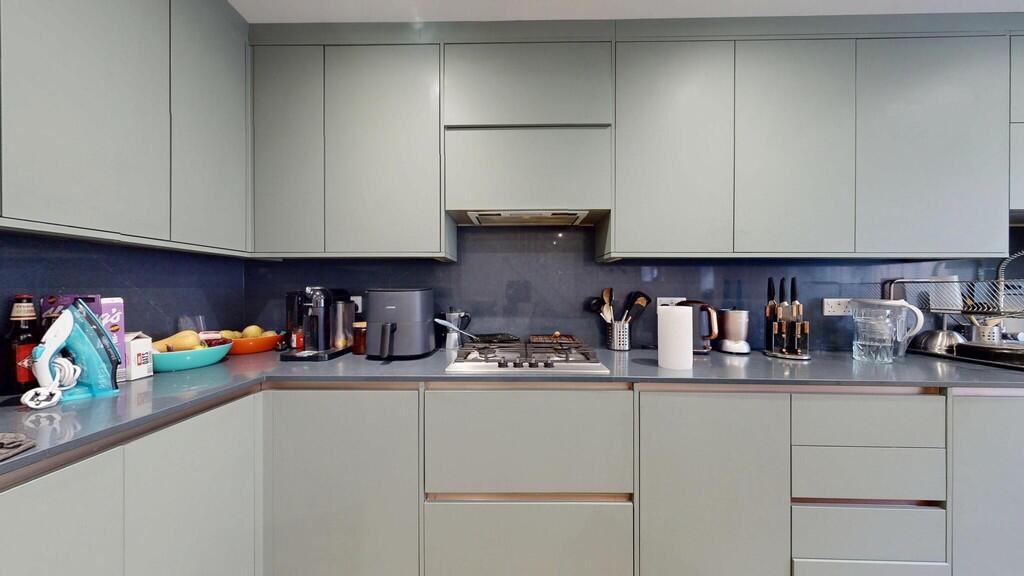 Kitchen d