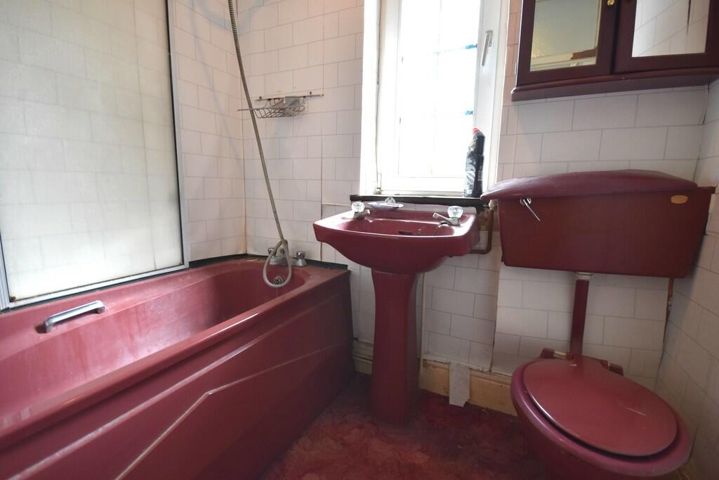 Bathroom-min