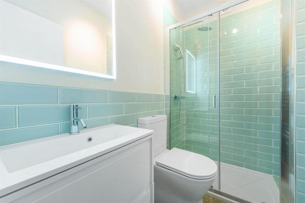32222_davies_and_davies_36a_stapleton_hall_rd_5_lo
