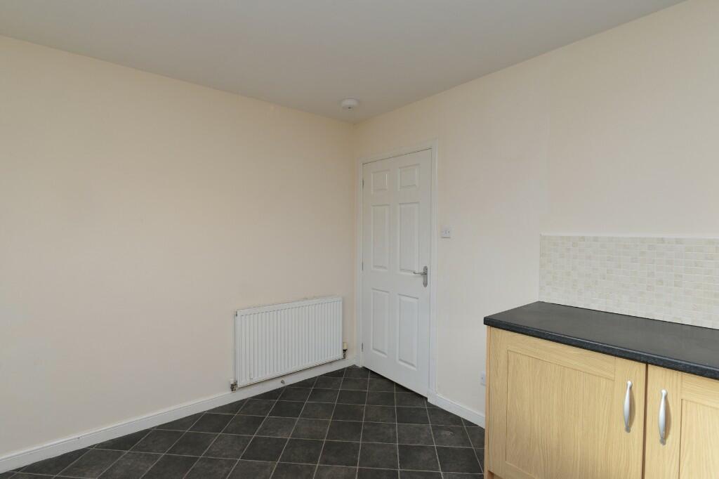 Kitchen b 