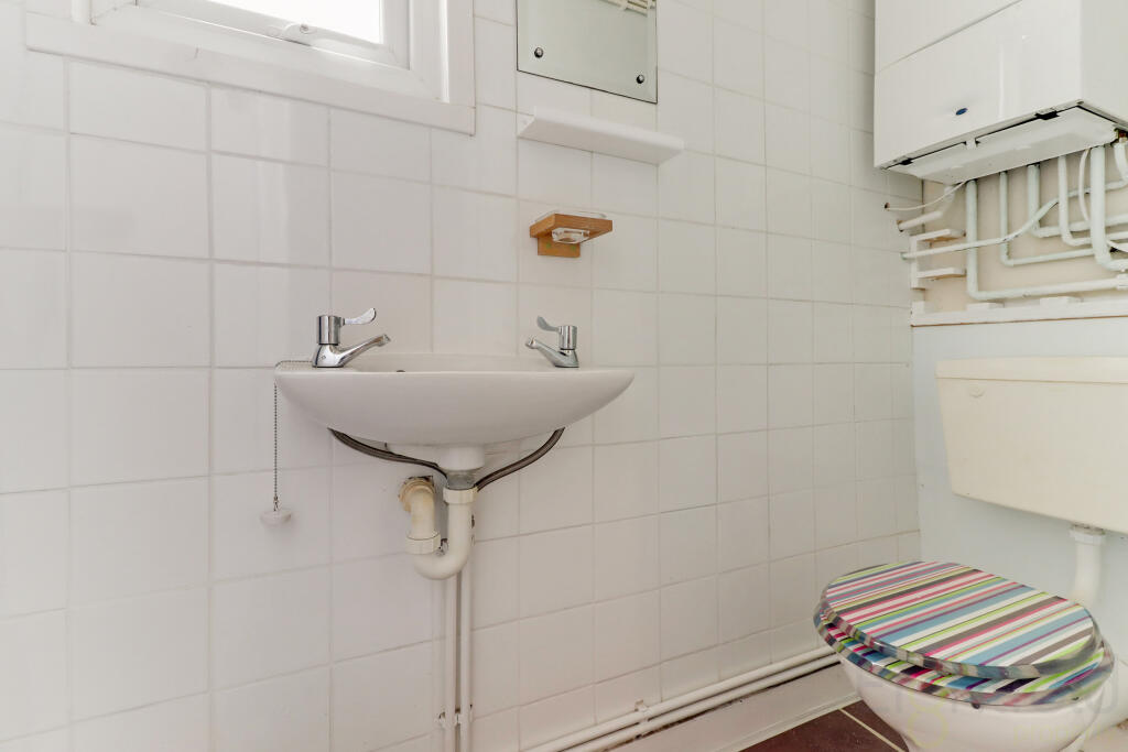 Flat- Shower Room