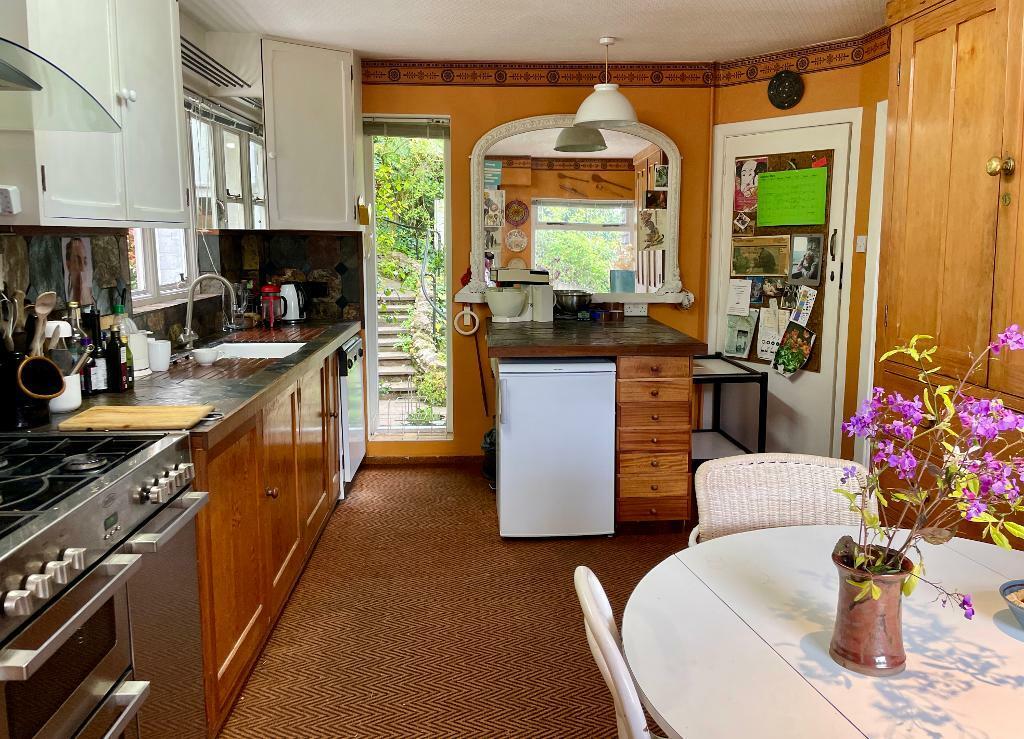 Large eat in kitchen