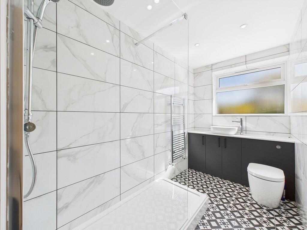 CAM02854G0-PR0364...