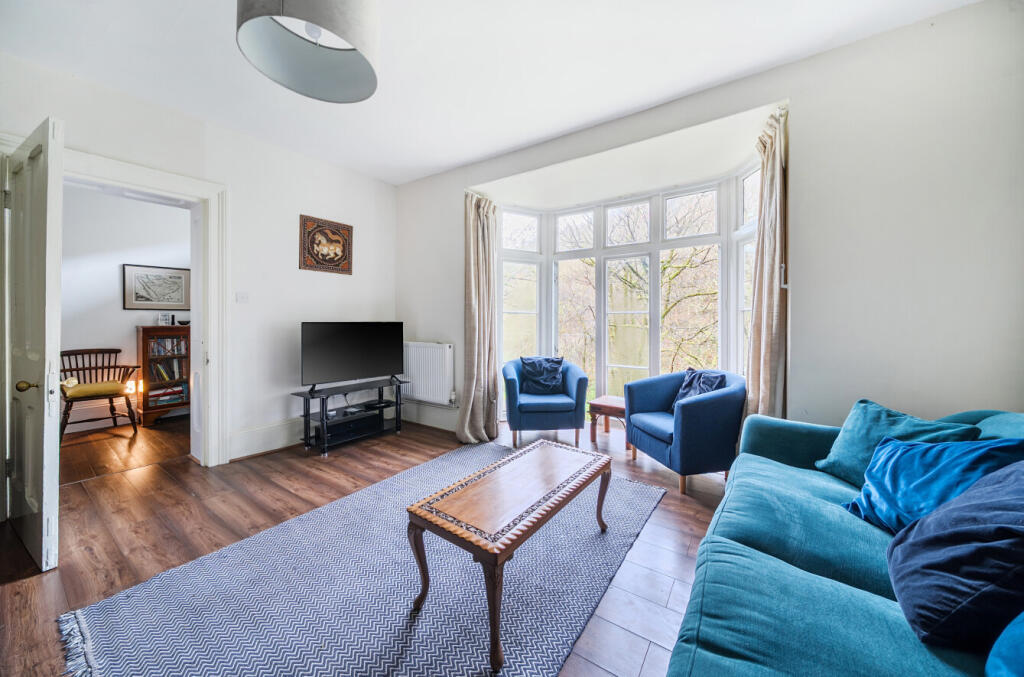 1383029-2-6929bed...