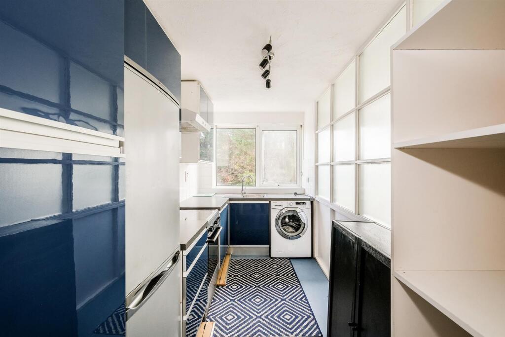 19 Trent Court ewb (9).jpg