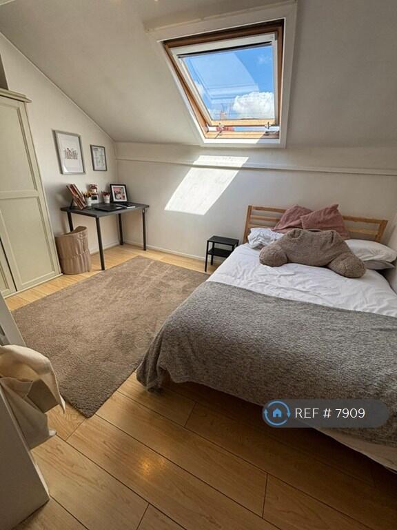 Attic Room 2