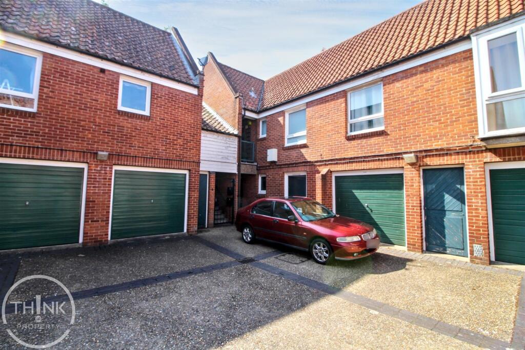 Garage &amp; Driveway