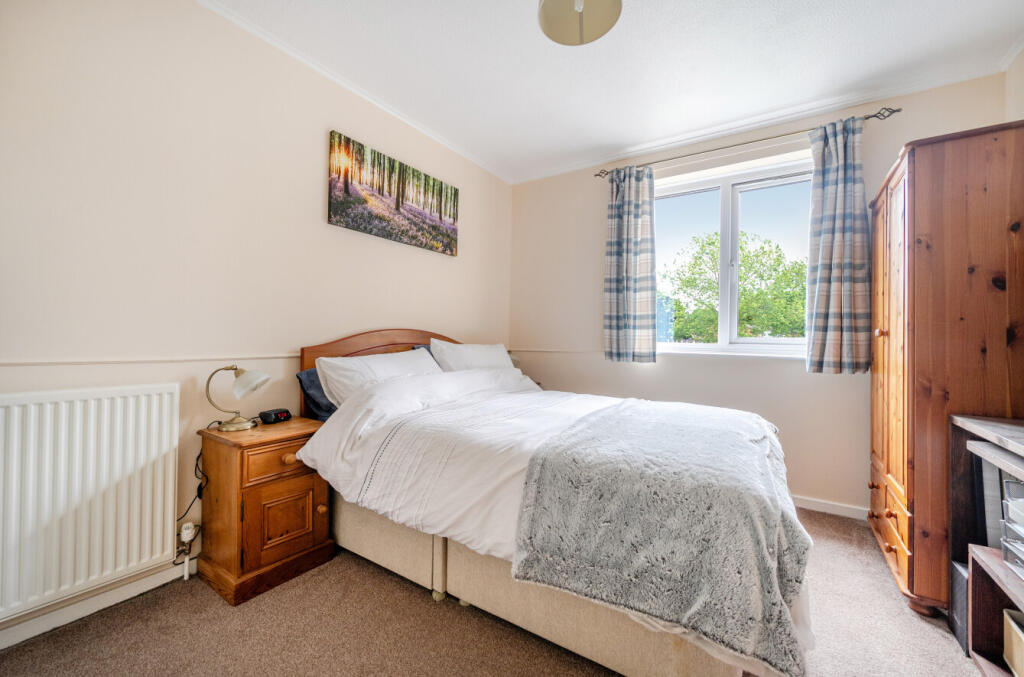 1299321-20-683820...