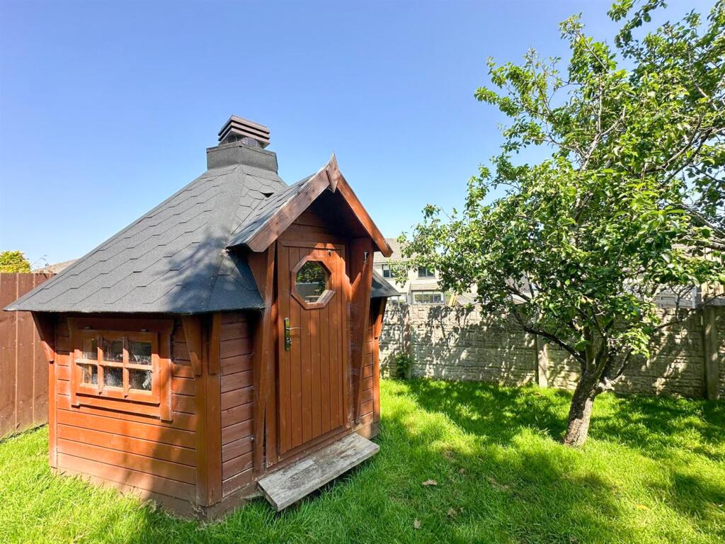 3 bed semi, Steeton