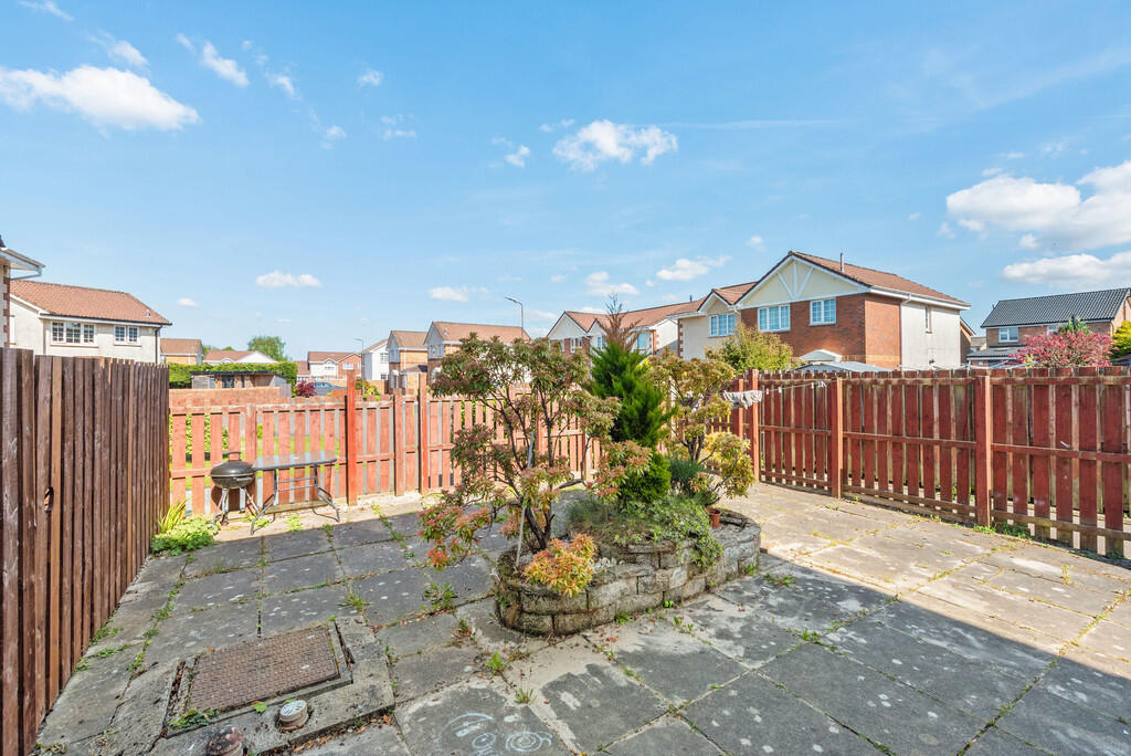 17 Hens Nest Road...