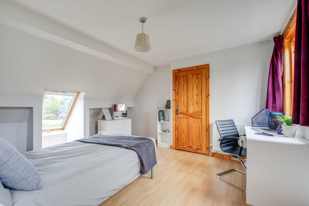 MIDDLETON  COMFORT -
