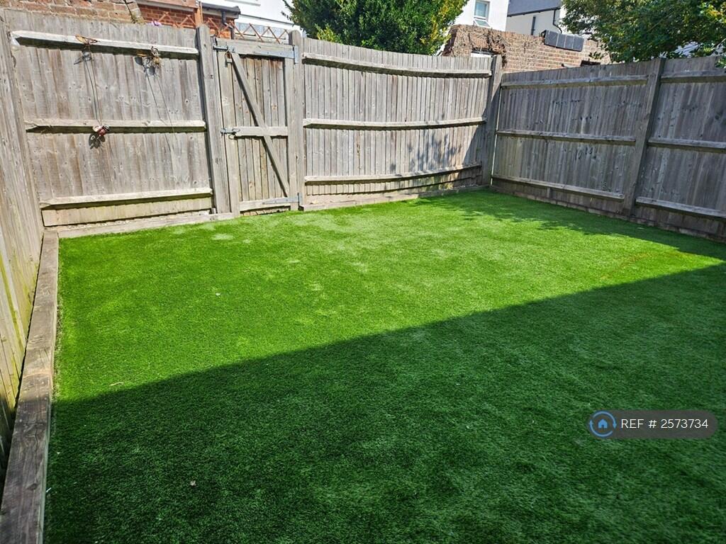 Garden - Artificial Grass