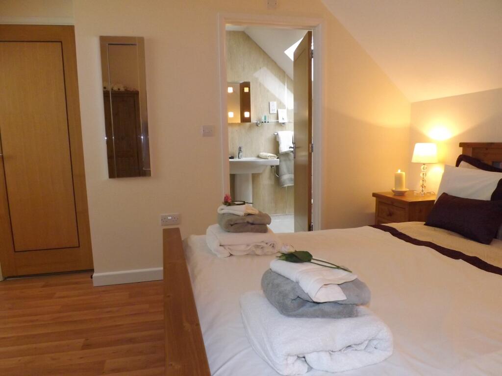 Master Bedroom En-suite