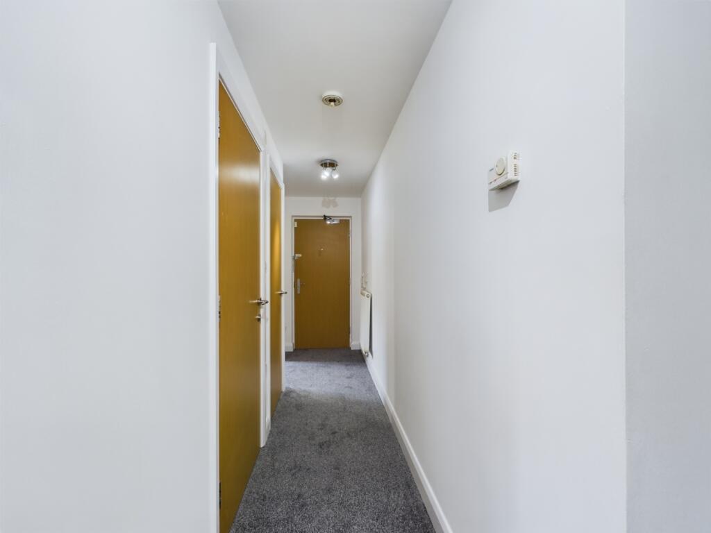 CAM01440G0-PR0125-STILL004