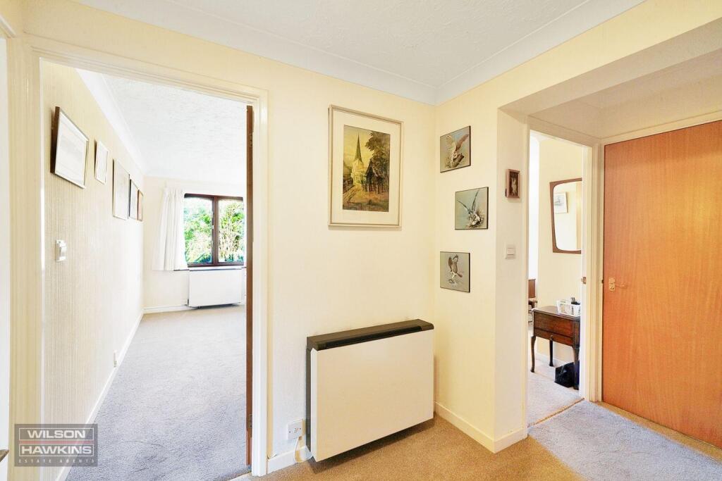 6 Hanbury Court, Northwick Park Road - KW9MF132mZA