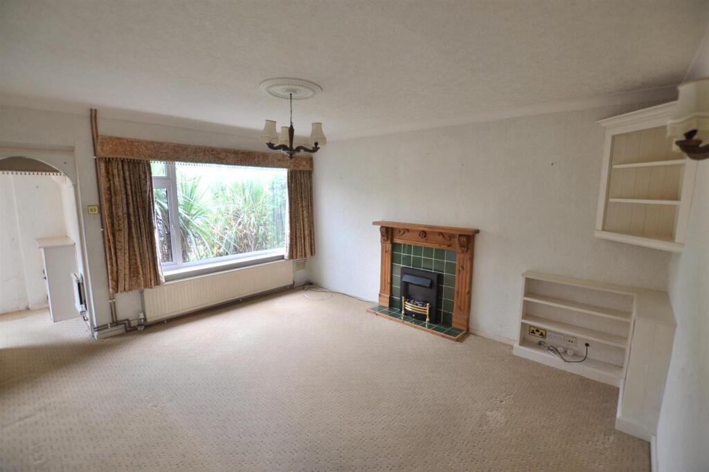 Heatcote Drive (2).JPG