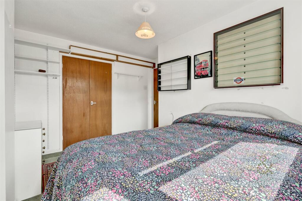 Rhiwr ddar, hern crabtree (17).jpg