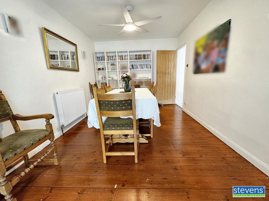 image00011_blurred (2)