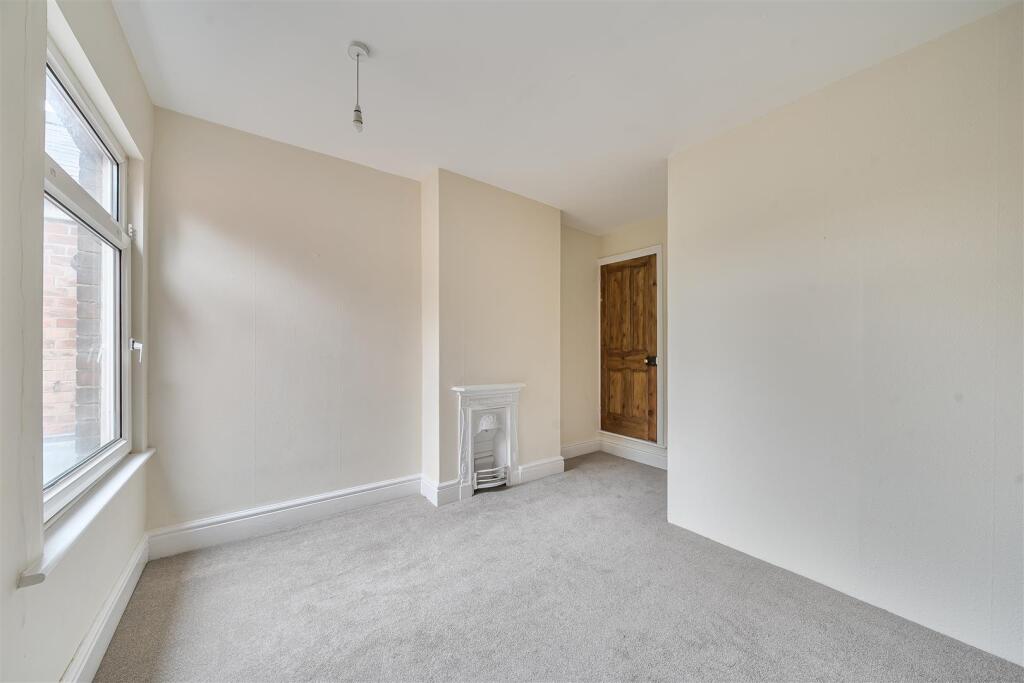 114 Main Street, Swannington