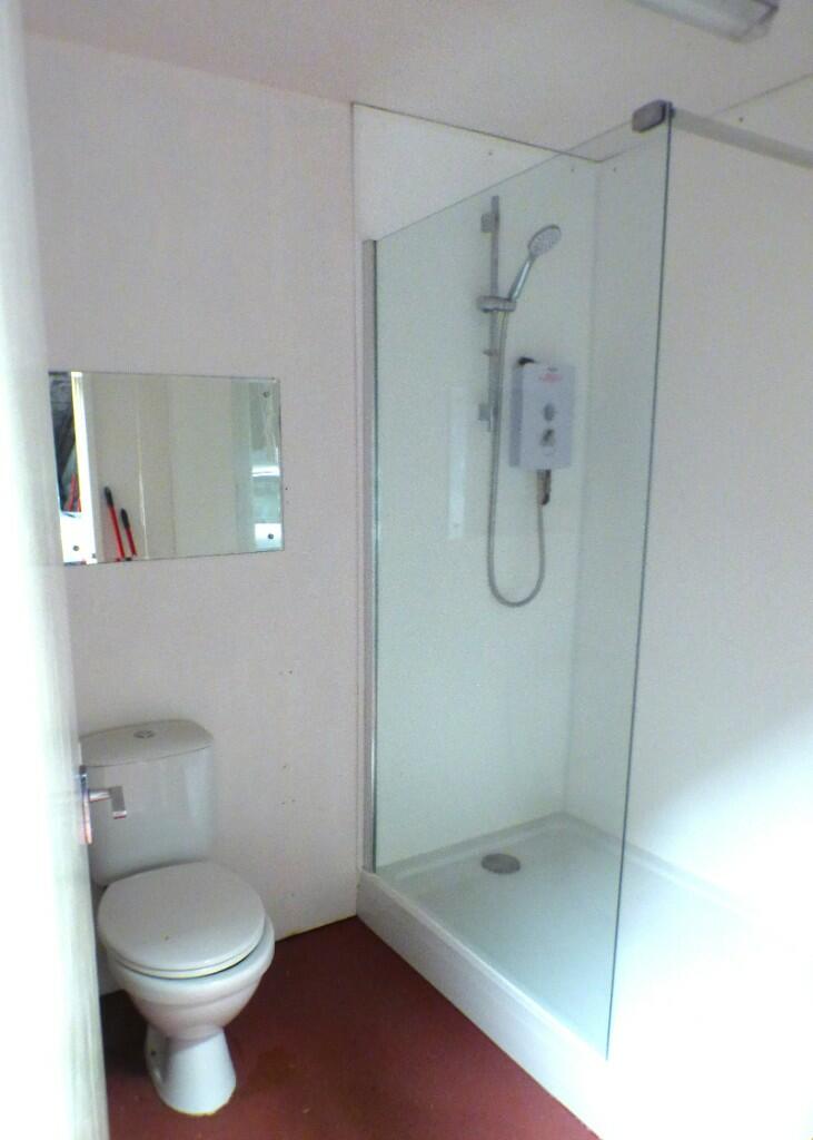 Barn Shower Room