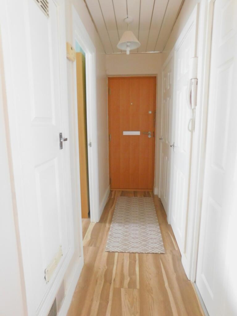 7 adrian place (5)