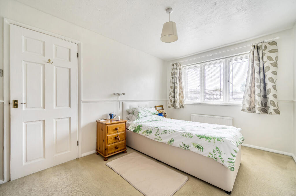 1349893-21-68c187...