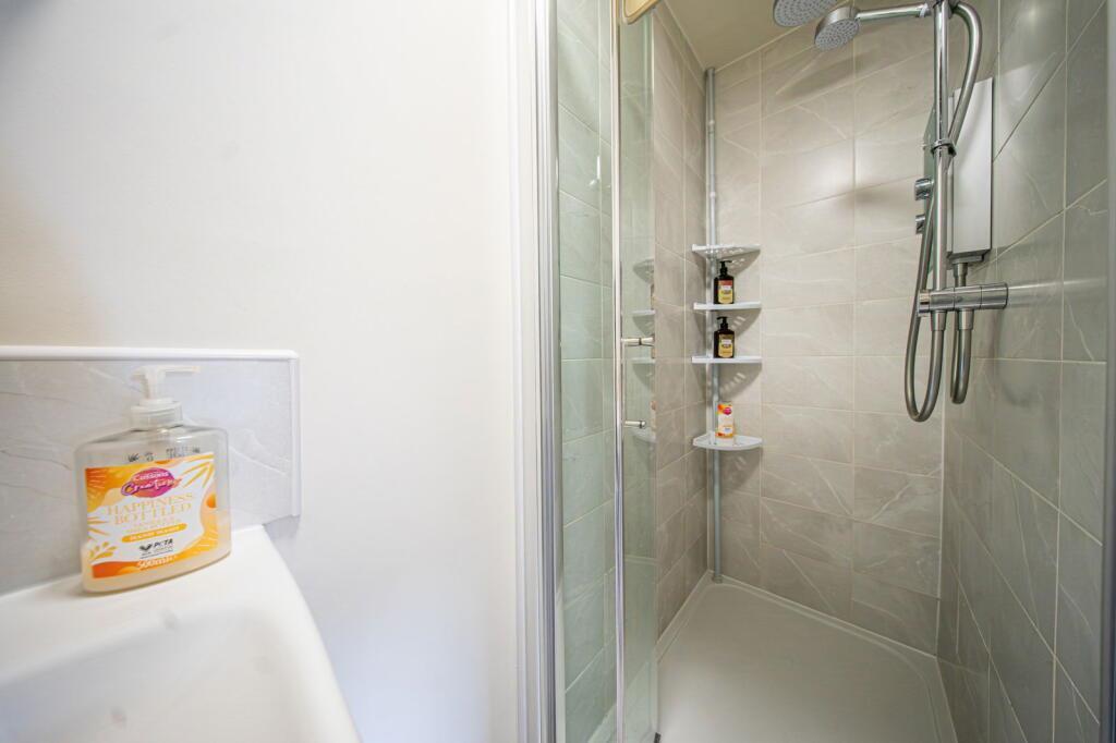 shower.jpeg