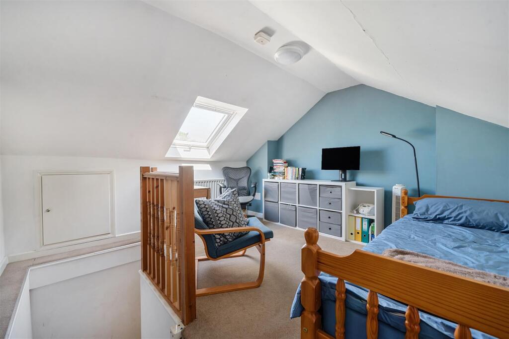 1289809-8-6824801dc7a12-ARW1289809-8-6824801dc7a12