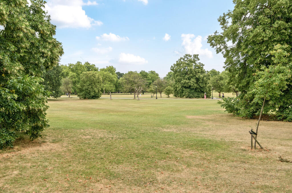 1326653-9-6878baa...