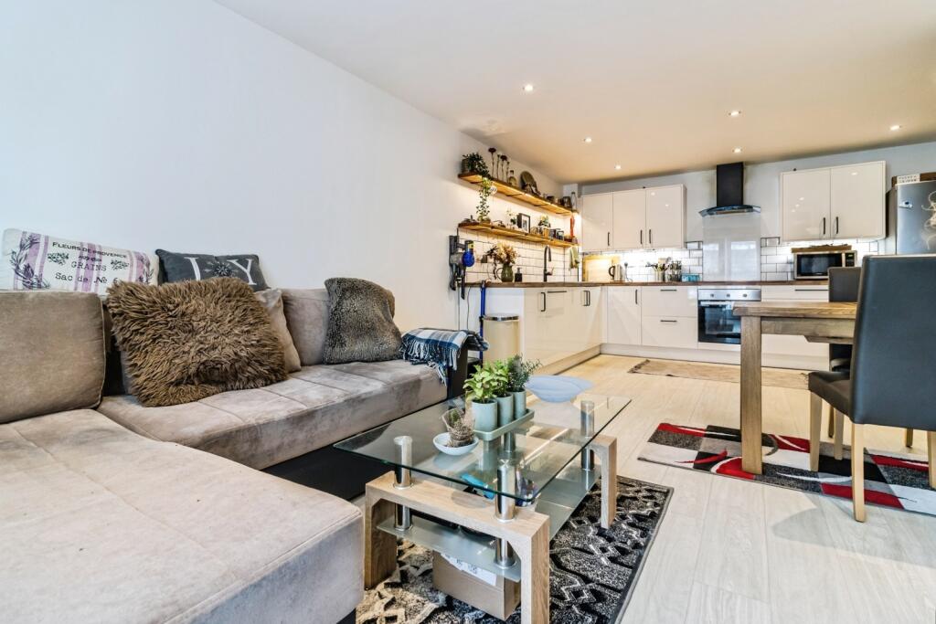 Living Area/Kitchen
