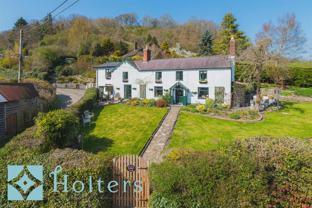 Belmont Cottage, Knucklas-02.jpg